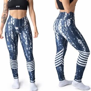Stylish Blue Patterned Women's Leggings